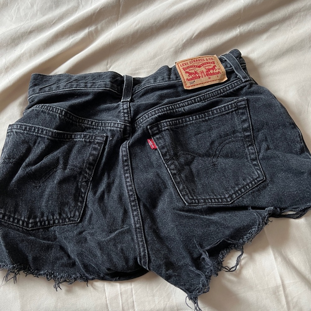 Levi’s shorts distressed